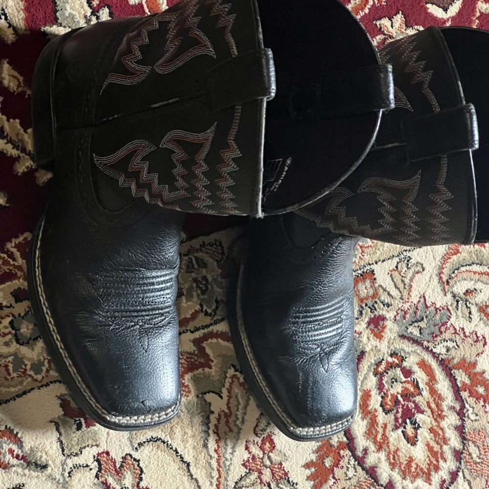 Ariat boots, size 2 boys, black